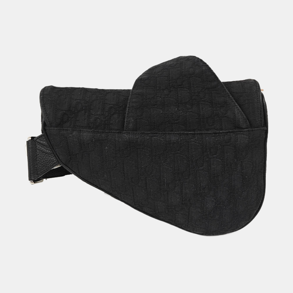Saddle Medium Oblique Canvas Black