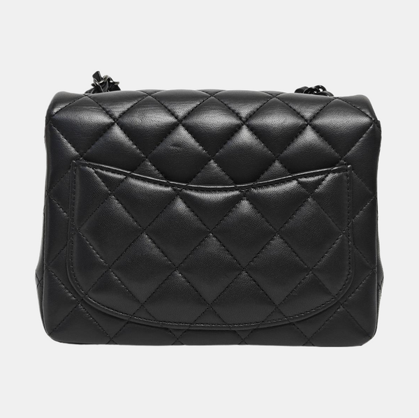 CLASSIC FLAP Mini Quilted Lambskin Black