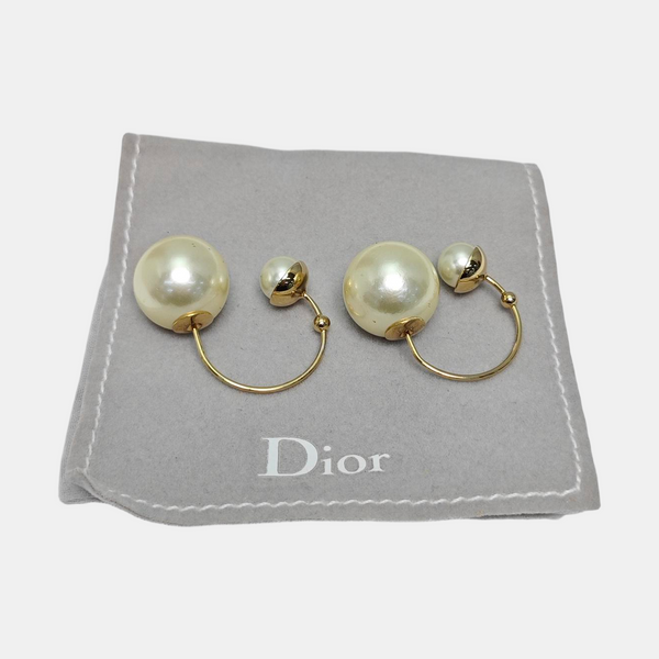 Ultradior Metal Gold Earrings