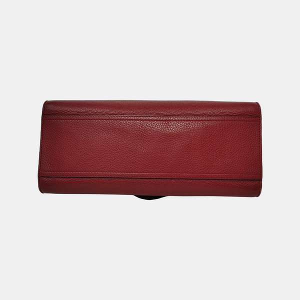 Authenticated pre-owned GG Marmont Top Handle Small Calfskin Red - Shoulder Bag at Looply