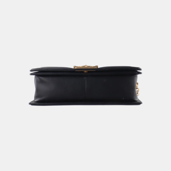 BOY CHANEL Medium Quilted Calfskin Black