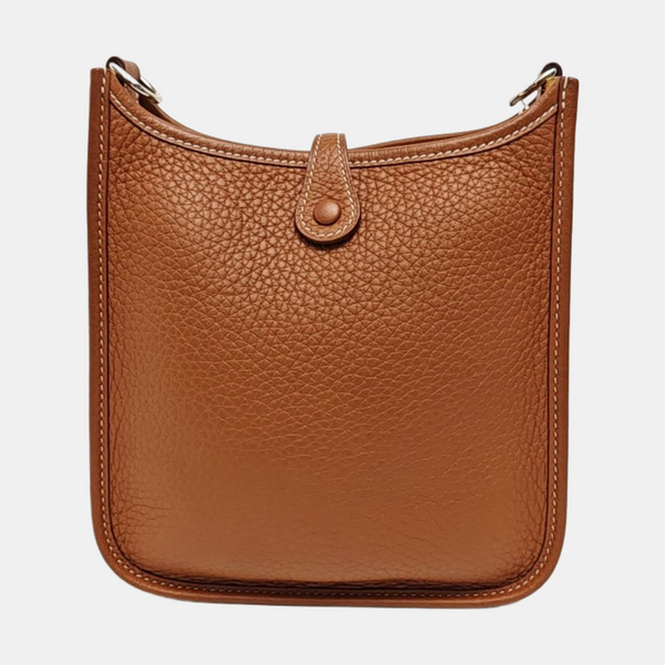 Evelyne TPM Clemence Brown