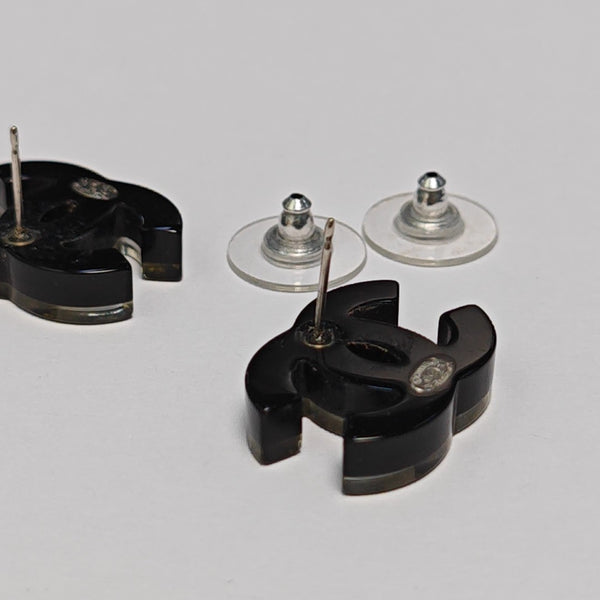 CC Logo Synthetic Material Black Stud Earrings