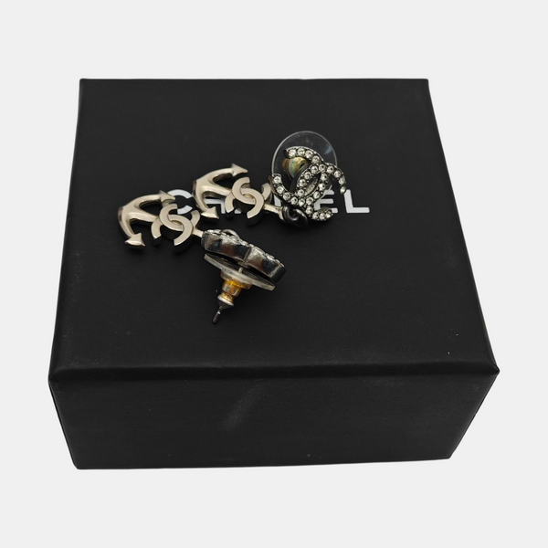 Metal Silver Stud Earrings
