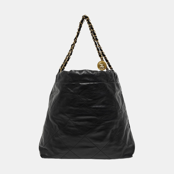 CHANEL 22 Medium Quilted Calfskin Black