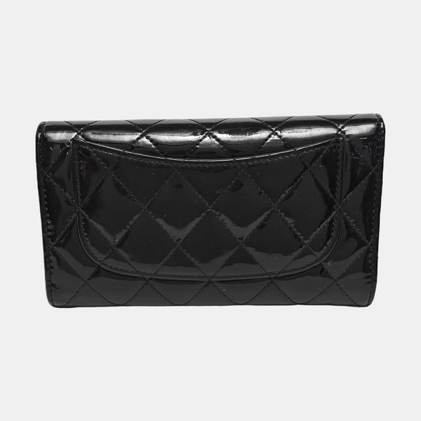 CLASSIC FLAP Mini Quilted Patent Leather Black Wallet