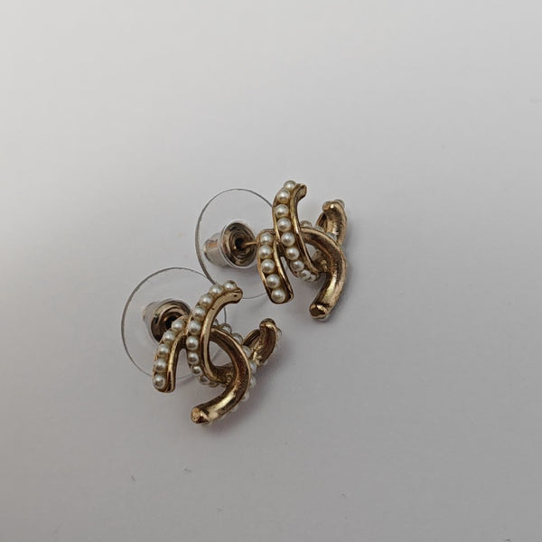 CC Logo Metal Gold Stud Earrings