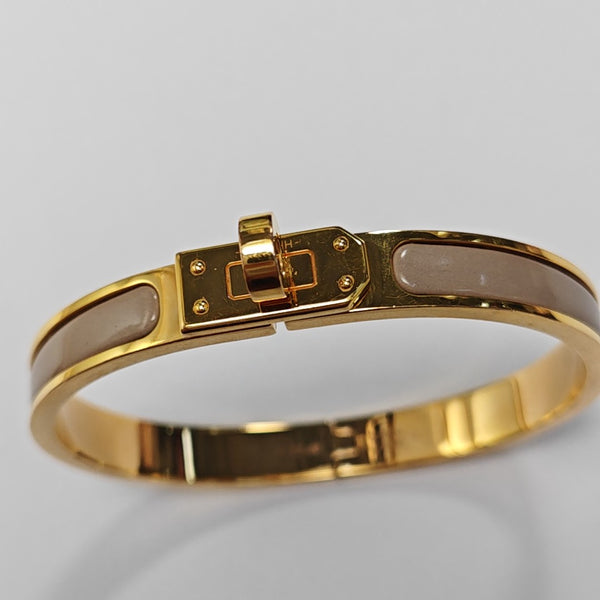 Clic Kelly Metal Gold Bangle