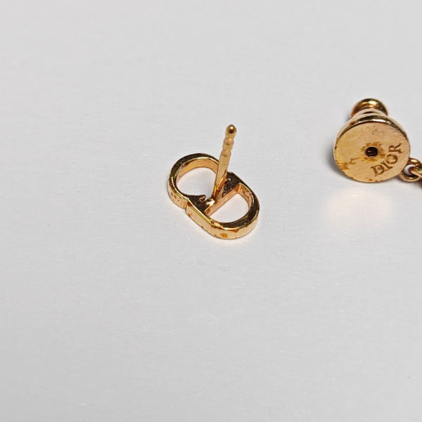 Metal Gold Earrings