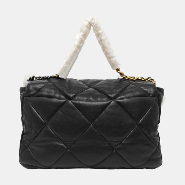 CHANEL 19 Maxi Quilted Lambskin Black
