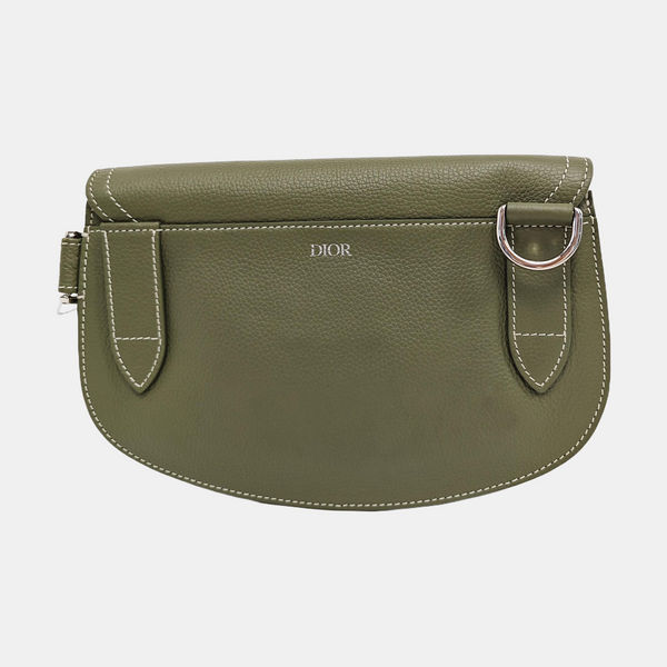 Authenticated pre-owned Saddle Calfskin Green - Shoulder Bag at Looply