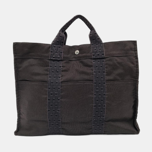 Her Line Canvas Gray
