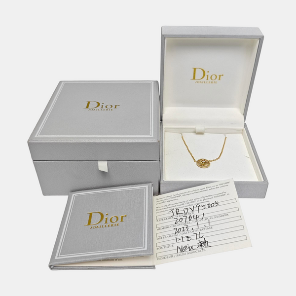 Rose Des Vents 18k Gold Necklace