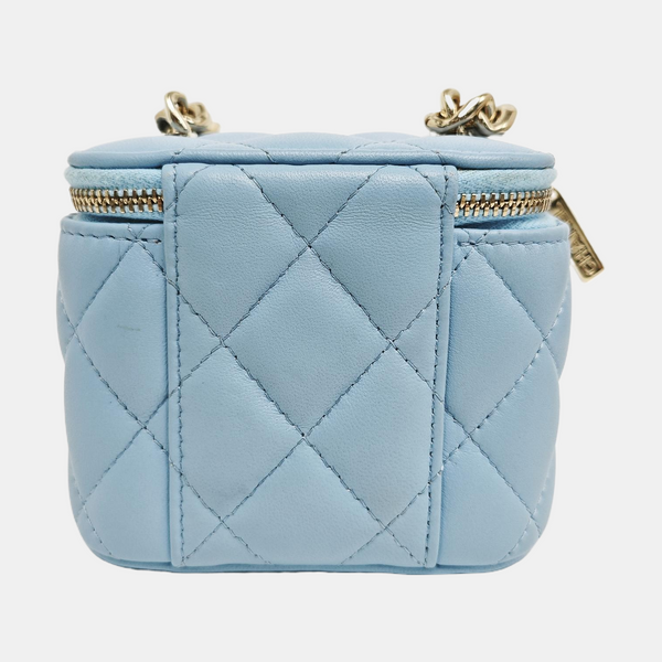 VANITY CASE Small Quilted Lambskin Blue