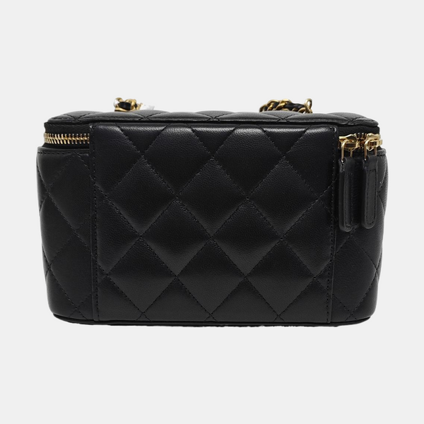 VANITY CASE Small Quilted Lambskin Black