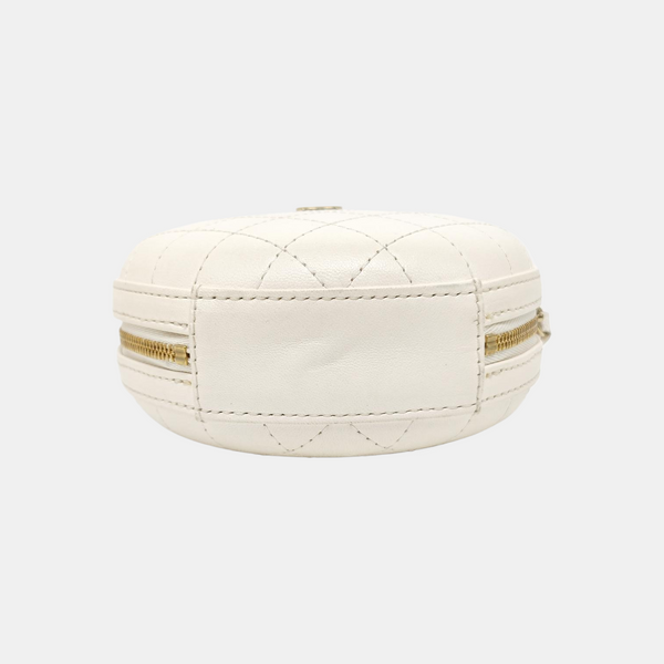 ROUND Quilted Lambskin White