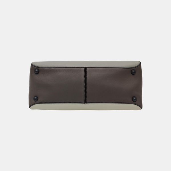Piazza Medium Calfskin Gray