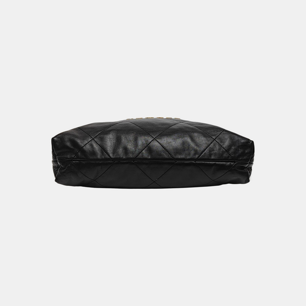 CHANEL 22 Medium Quilted Calfskin Black