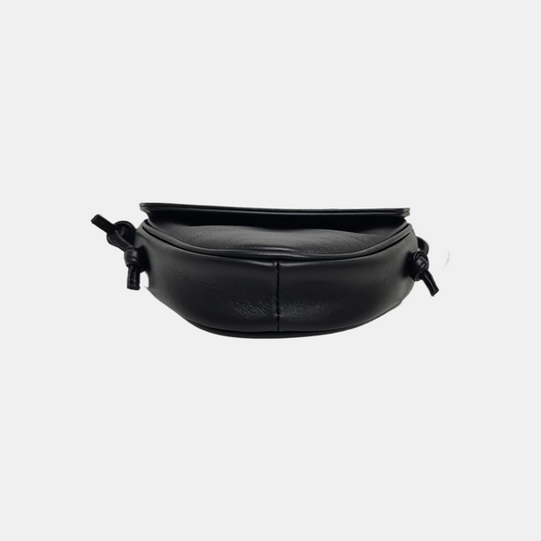 TRIANGLE Calfskin Black