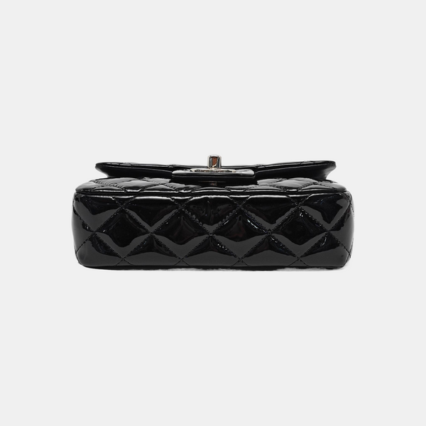 CLASSIC FLAP Super Mini Quilted Patent Calfskin Black