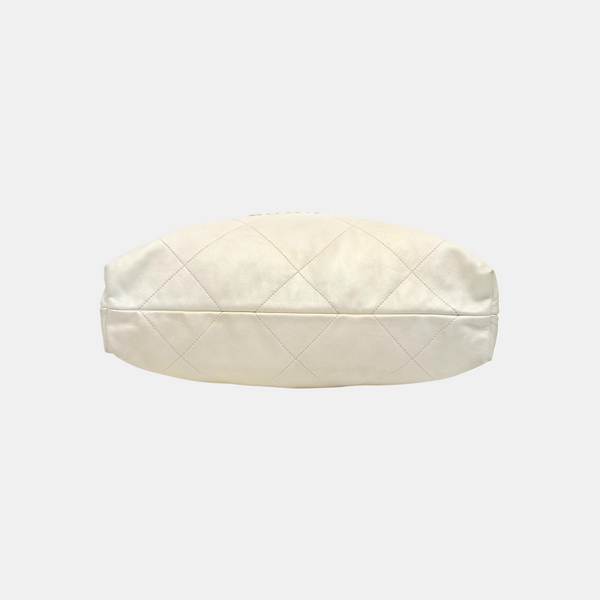 CHANEL 22 Medium Quilted Calfskin White