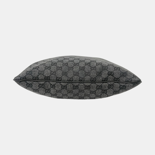 Monogram Canvas Black
