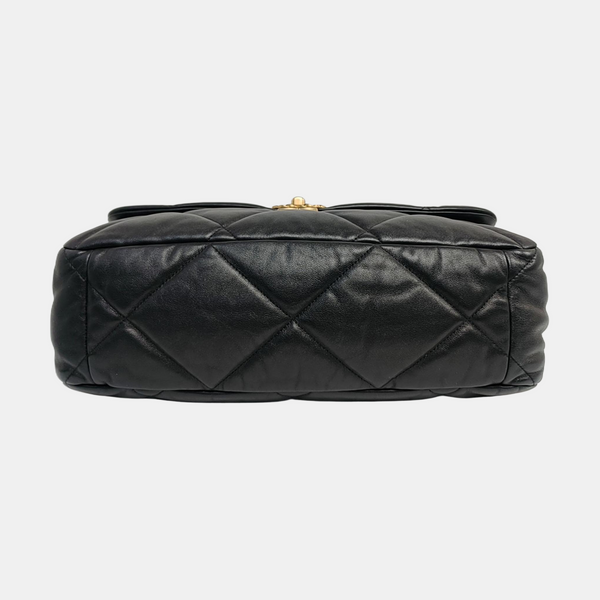 CHANEL 19 Maxi Quilted Lambskin Black