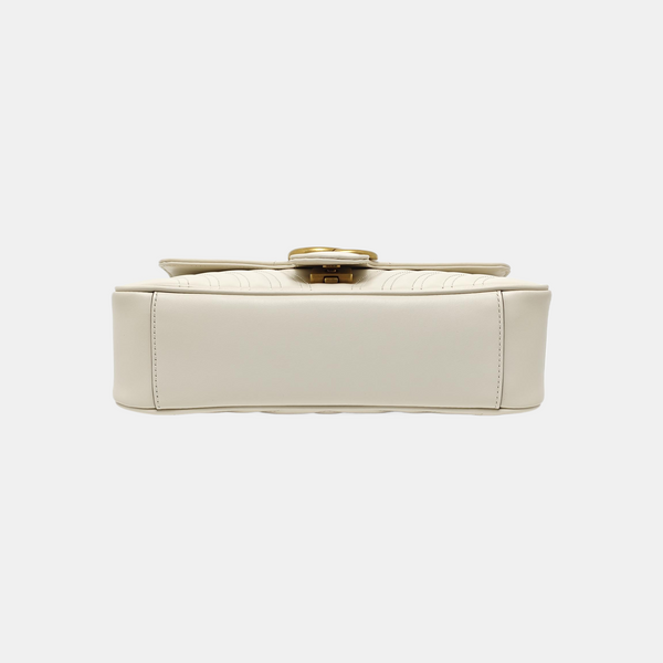 GG Marmont Medium Quilted Calfskin White
