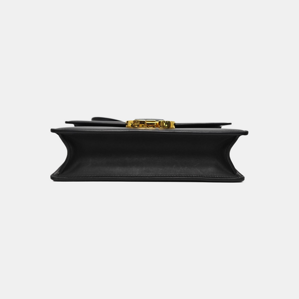 30 Montaigne East-West Calfskin Black