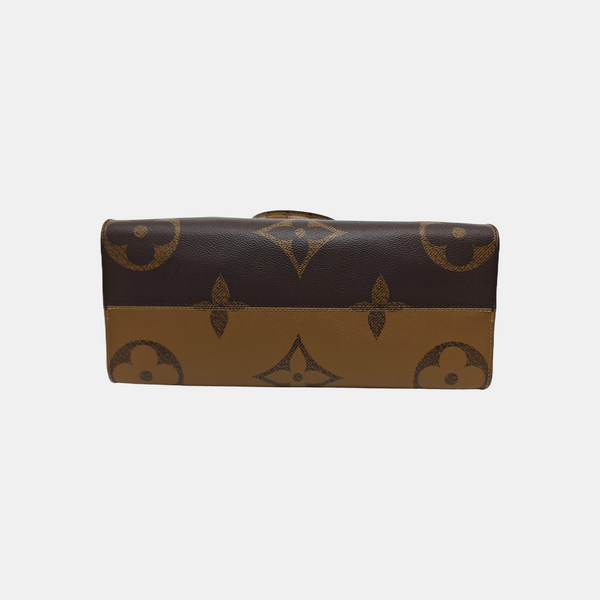 ONTHEGO MM Lona Monogram Revestida Marrón