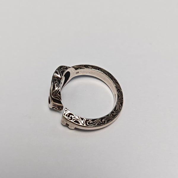 925 Sterling Silver Ring HK 15