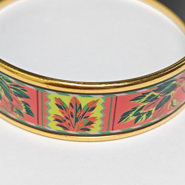 Metal Multicolor Bangle