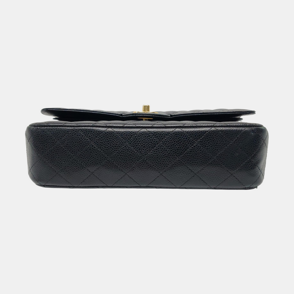 CLASSIC FLAP Medium Quilted Grained Calfskin Black