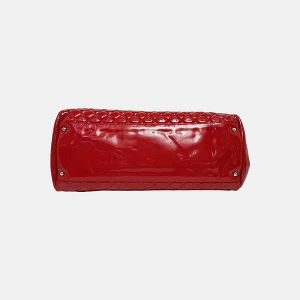 JUST MADEMOISELLE Large Quilted Patent Leather Red