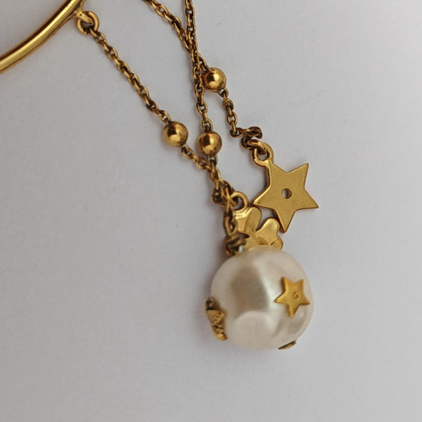 Shiny-D Metal White Stud Earrings