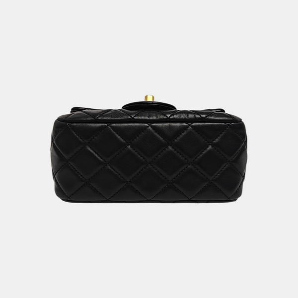 CLASSIC FLAP Mini Quilted Lambskin Black