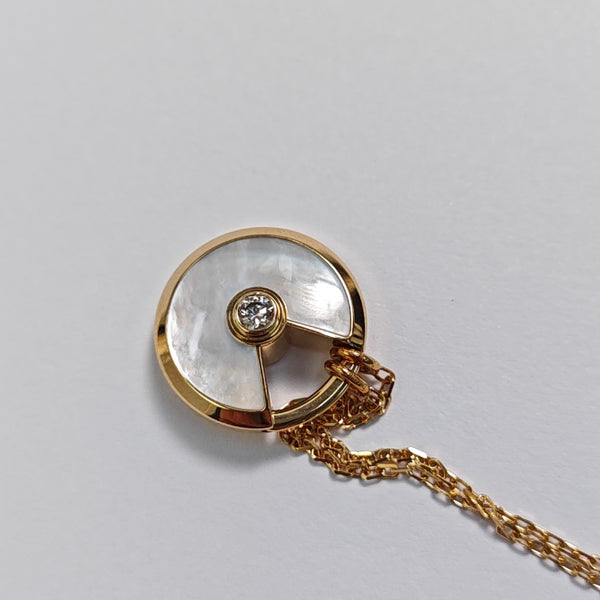 AMULETTE DE CARTIER 18k Gold Necklace
