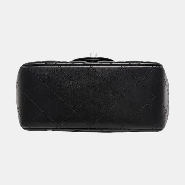 CLASSIC FLAP Mini Quilted Lambskin Black