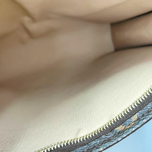 TOILET POCKET 26 Monogram Coated Canvas Brown