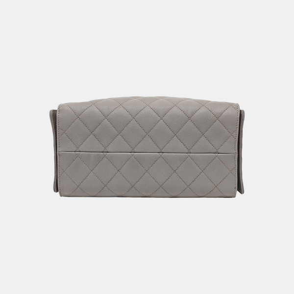 Authenticated pre-owned CHANEL 25 Quilted Grained Calfskin Grey - Top Handle Bag at Looply