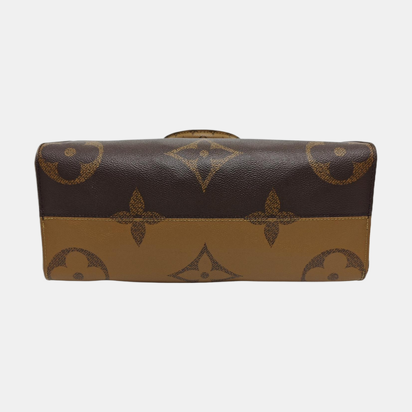Authenticated pre-owned ONTHEGO MM Monogram Coated Canvas Brown - Tote Bag at Looply