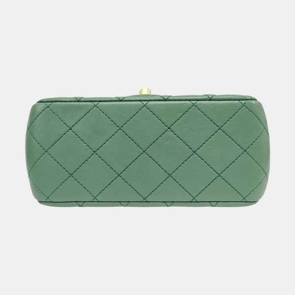 CLASSIC FLAP Quilted Lambskin Green