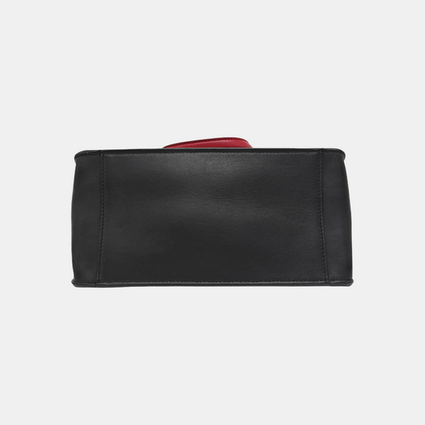 Flip Calfskin Black