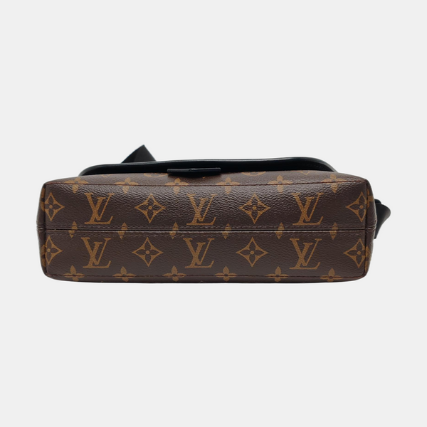 MAGNETIC Monogram Coated Canvas Brown