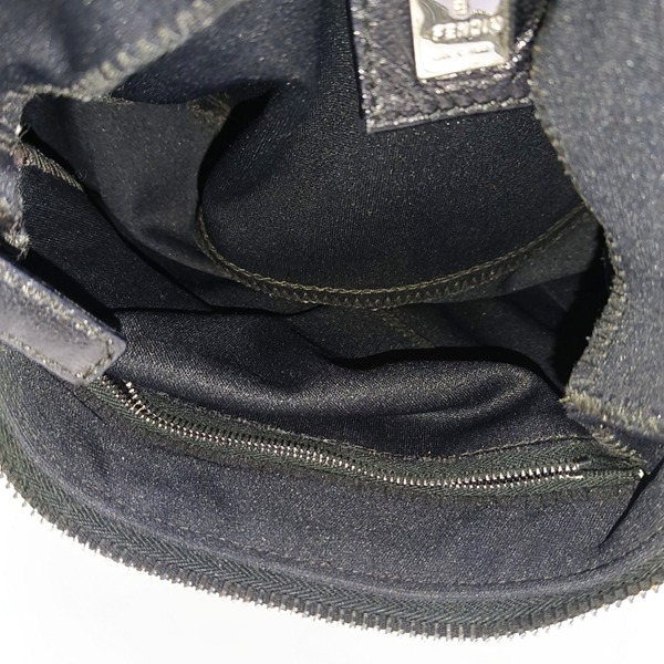 Bolso de tela negro
