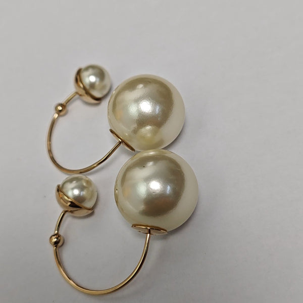 Ultradior Metal Gold Earrings