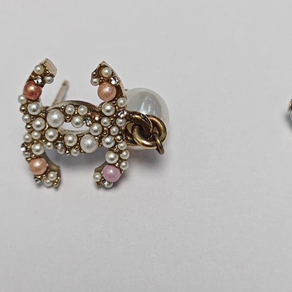 CC Logo Metal Gold Earrings