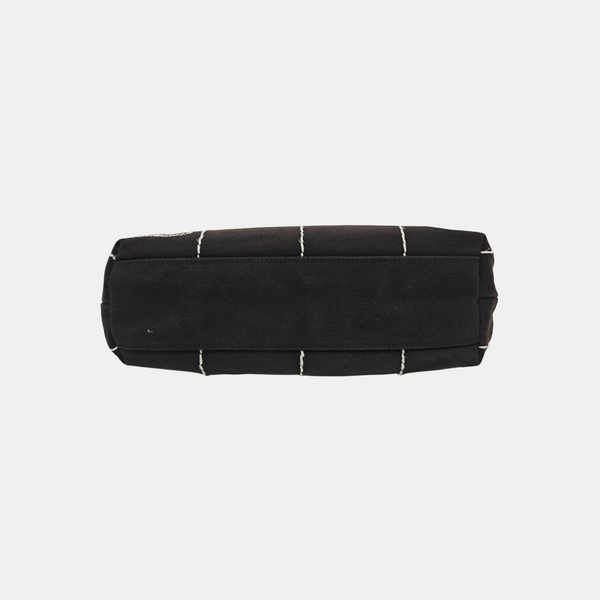SQUARE STITCH Quilted Canvas Black