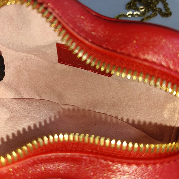 HEART ON CHAIN Lambskin Red