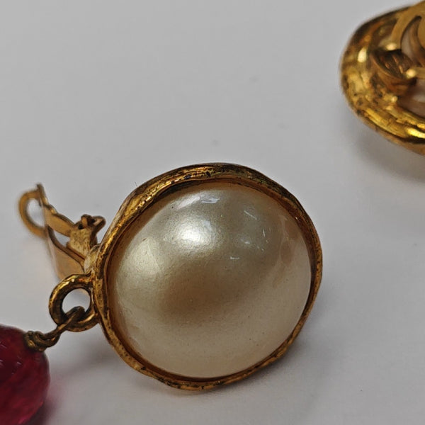 Metal Gold Clip On Earrings